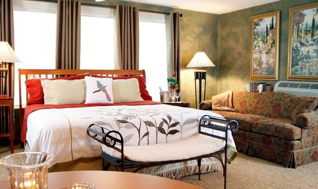 Prairieside Suites Luxury Bed & Breakfast Grandville Exteriér fotografie