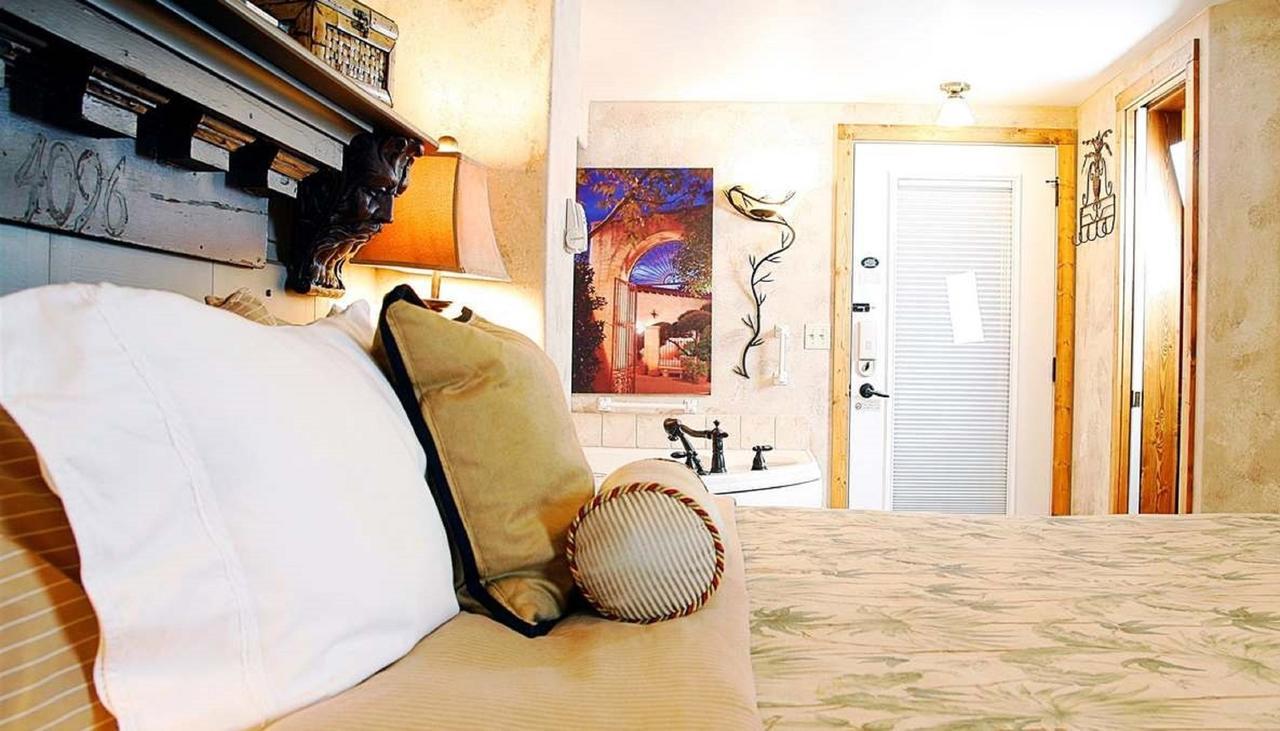 Prairieside Suites Luxury Bed & Breakfast Grandville Exteriér fotografie