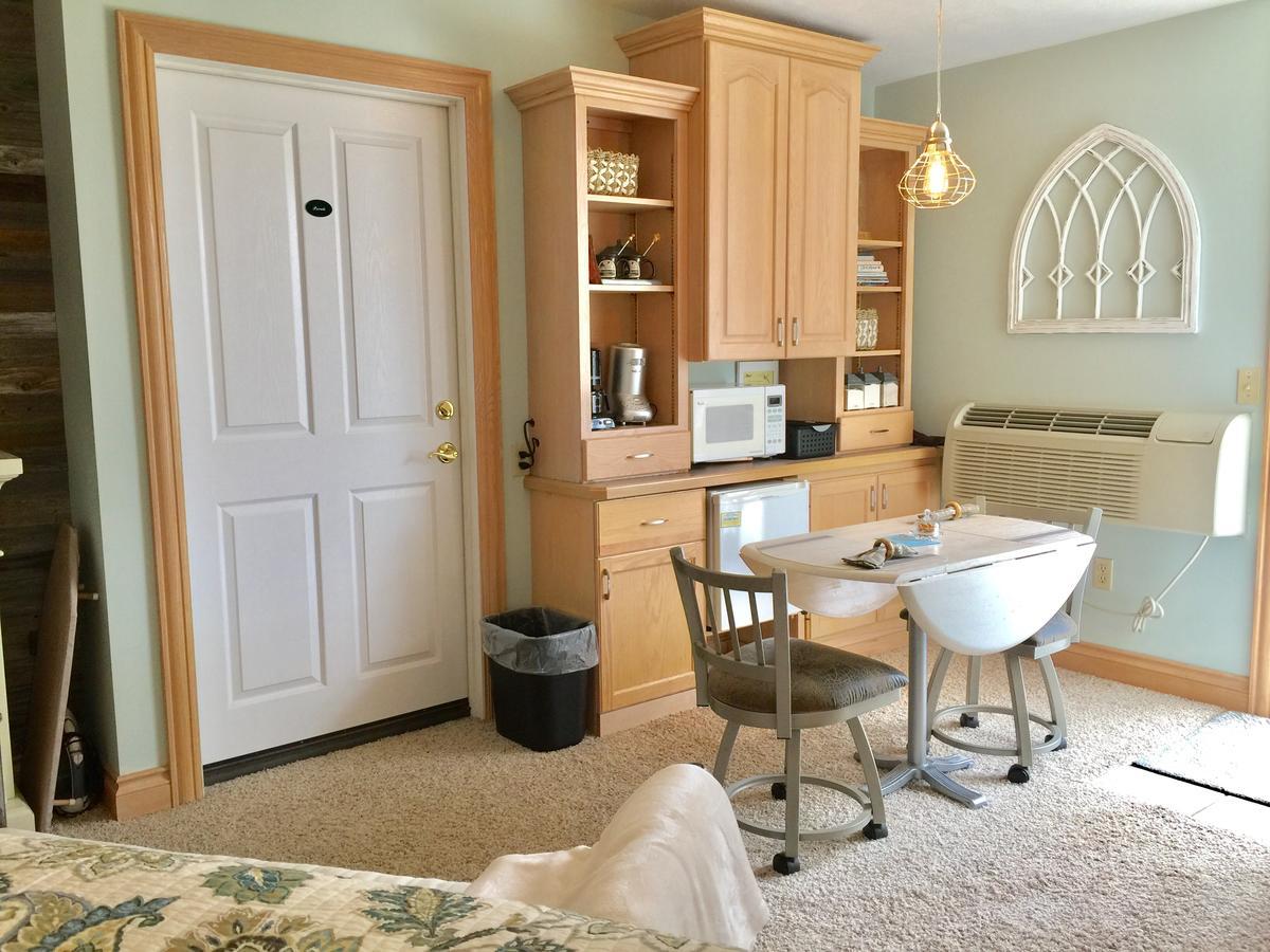 Prairieside Suites Luxury Bed & Breakfast Grandville Exteriér fotografie